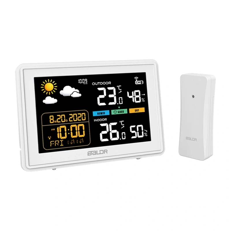 Weather station with an outdoor sensor